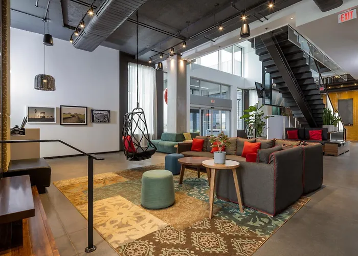 Alt Hotel Toronto Airport