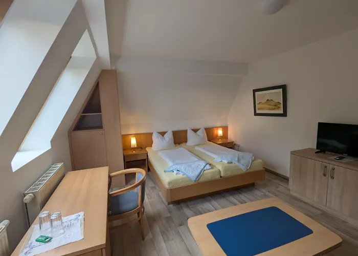 Pension&Restaurant Haus Hiddensee
