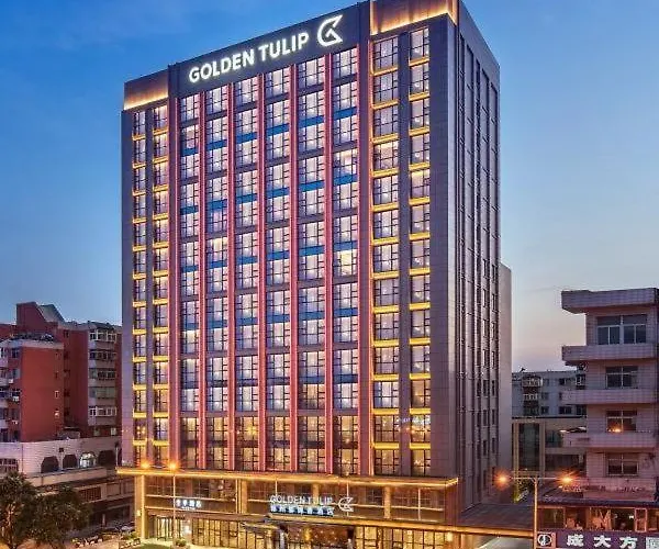 Golden Tulip Jinzhou Central Street