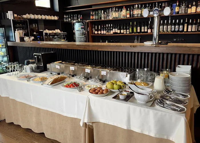 Nebos Hotel & Restaurant