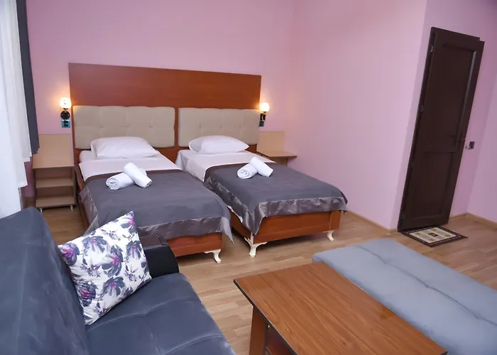 Yaffle Inn Shaki Boutique Hotel