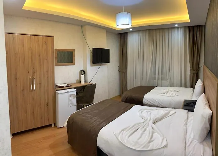inDİANA HOTEL