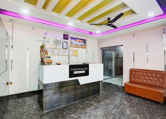 Super Townhouse Gida Near Rto Office