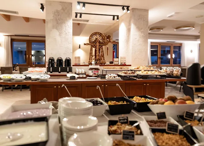 Hotel Val Di Sole