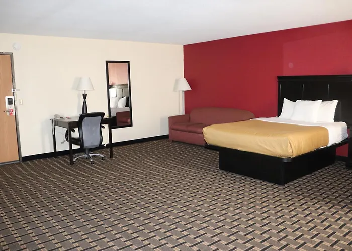 Econo Lodge Inn&Suites