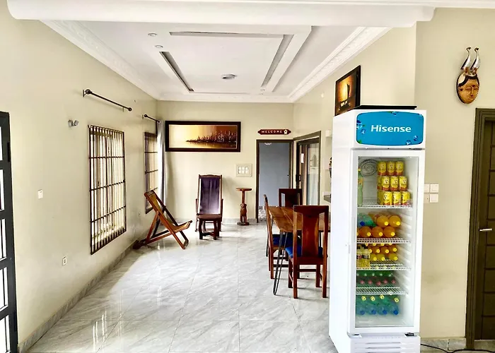 Le Petit Manoir Hsr