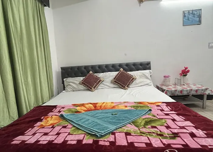 The Oasis Holiday Home & Restaurant