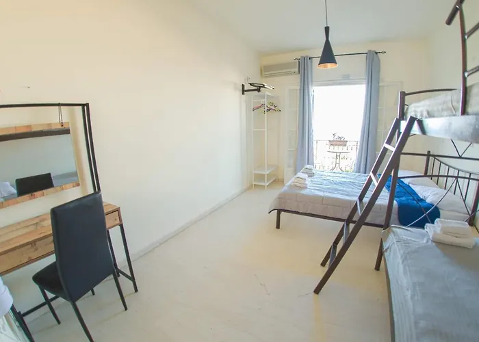 Paradise Sea View Pool Apartments Moraitika