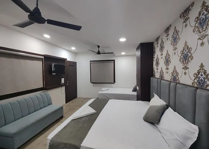Jhansi Castle Inn