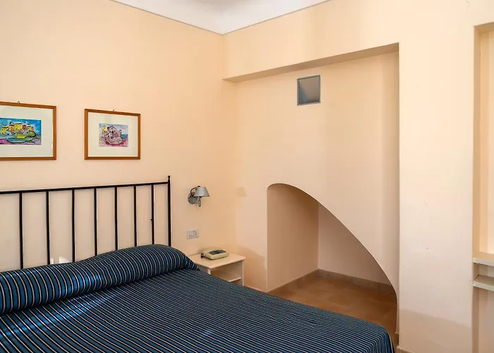 Hotel Senaria
