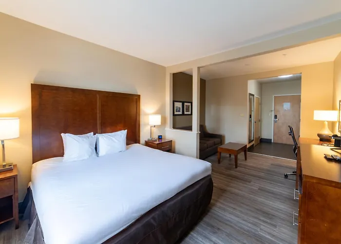 Sonesta Essential - Baton Rouge Airport