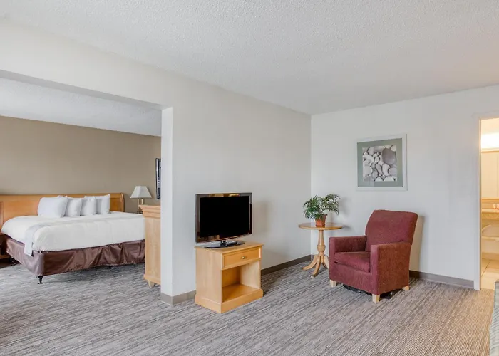 Oyo Townhouse Owensboro West