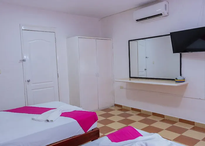 Oyo Hotel Marias,Aeropuerto Internacional De Chetumal