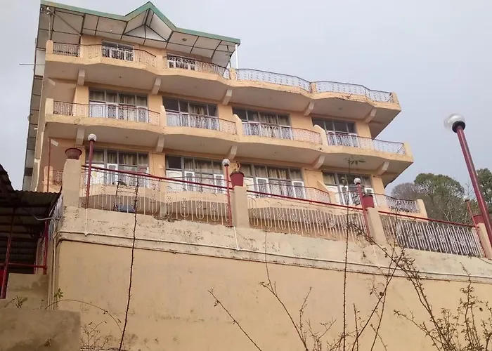 Hotel Chaitanya Inn