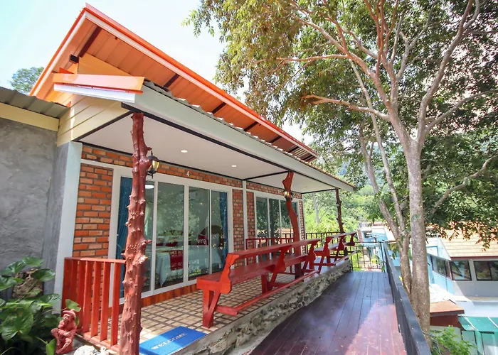 Oyo 1085 Ma Lanta House