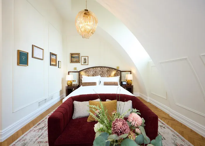Hotel Fleur De Ville