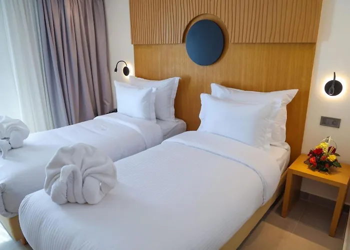 Faho Hotel