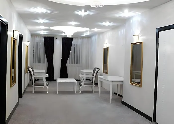 Real House Hotel