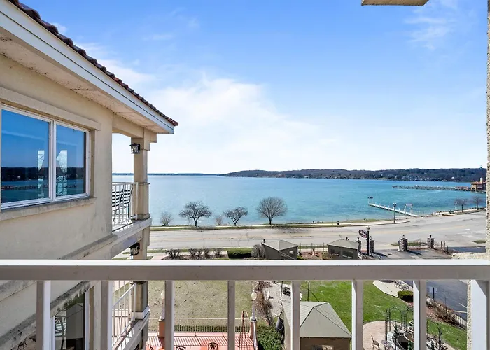 Bella Vista Suites Lake Geneva