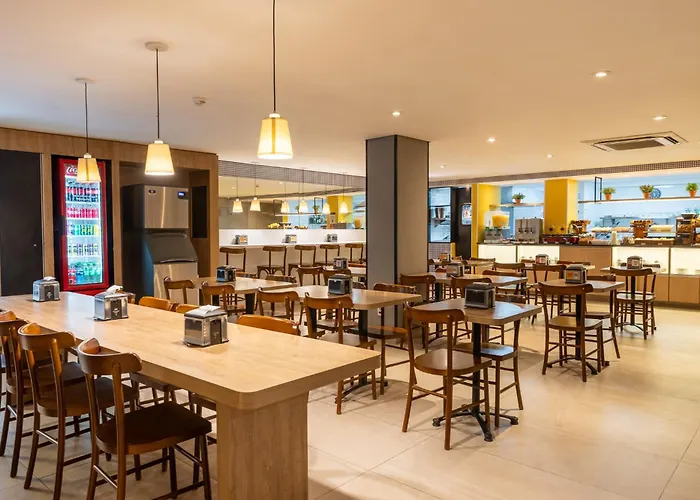 Uniclass Hotel Lapa