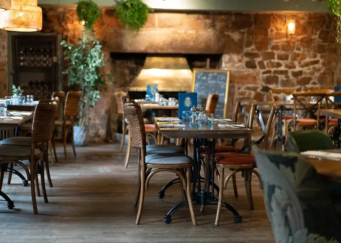Old Court House Inn