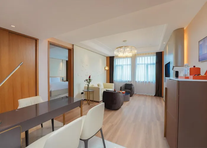 Howard Johnson By Wyndham Huaqiao Plaza Xinyu