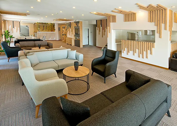 Lion City Hotel