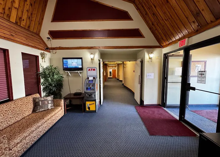 Zero - 100 Motor Inn