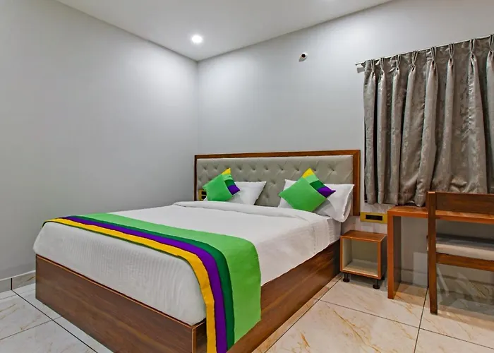 Hotel Abhi Suites