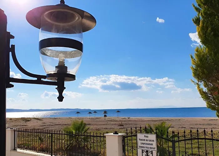 Afytos Oeren Beach Prestij