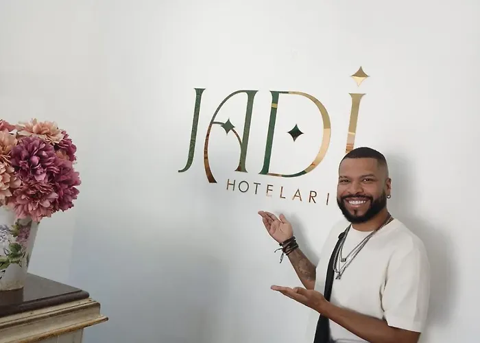 Jadi Hotelaria