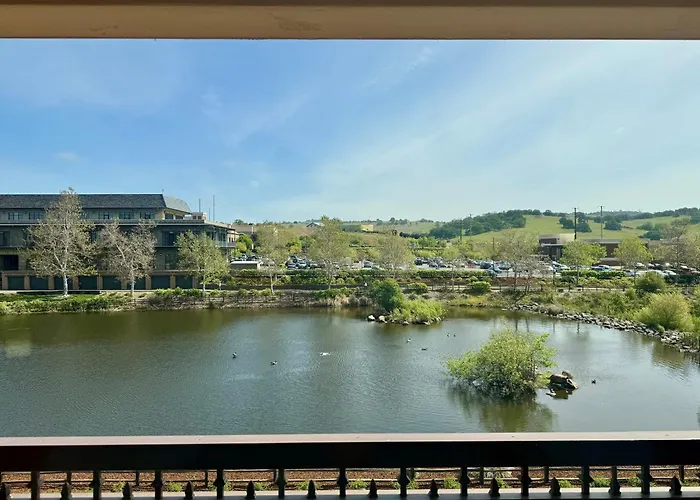 Holiday Inn Express & Suites El Dorado Hills By Ihg