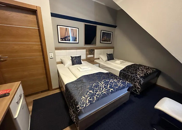 C&S Hotel