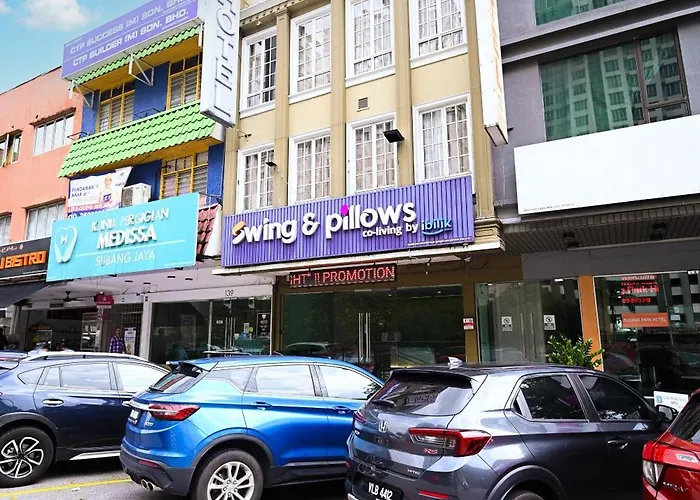 Swing & Pillows - Subang Ss15