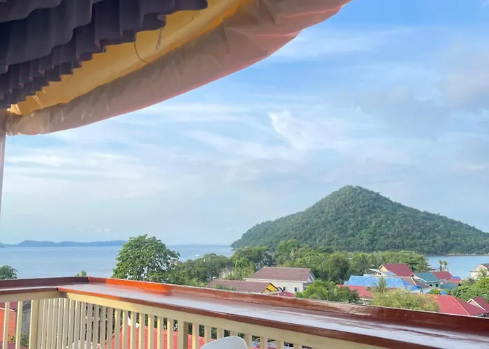 M'Pai Bay 23 Ripples Guesthouse And Sky Bar