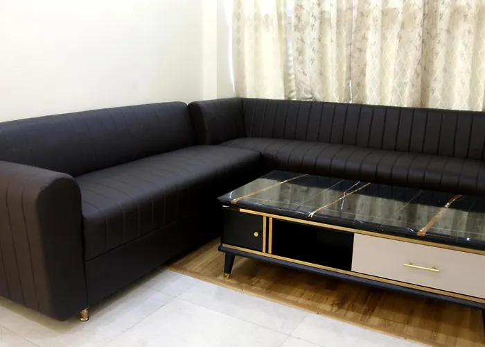 Hotel Mandi Heights - Bar, Fine Dining & Banquet Hall