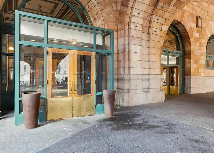 Placemakr Downtown Pittsburgh At The Pennsylvanian