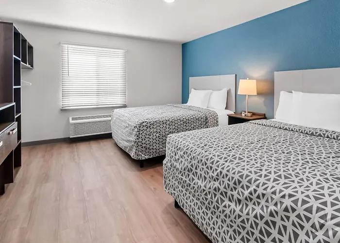 Woodspring Suites Waco South