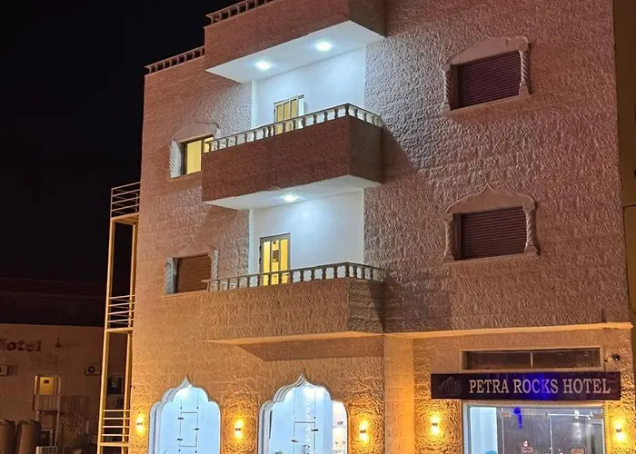 Petra Rocks Hotel