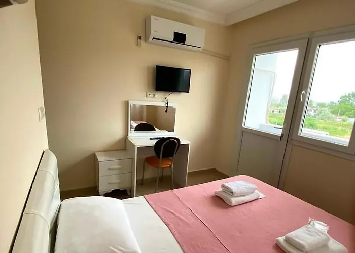 Mandarin Beach Hotel