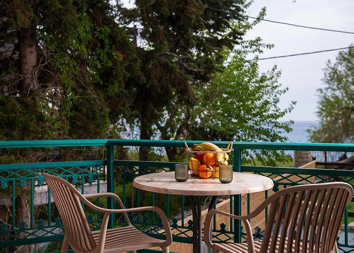 Castaway Suites - Studios Christos