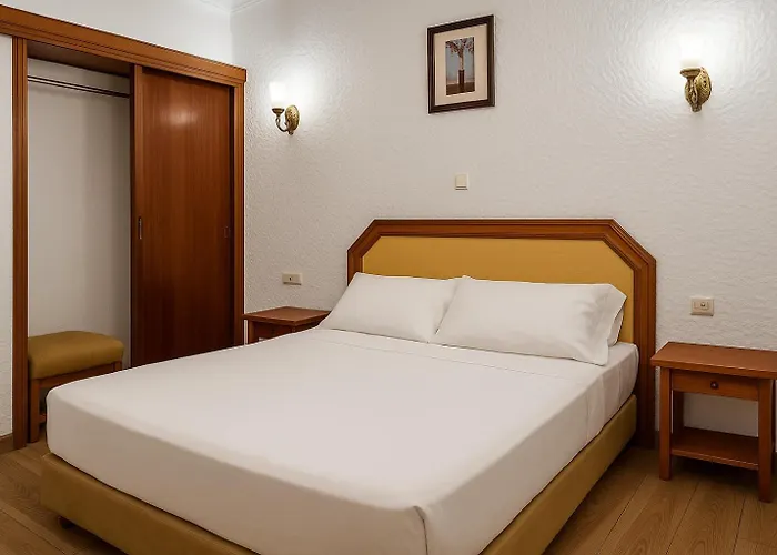 Hotel National