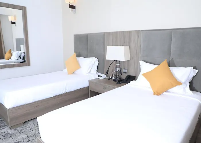Th Bonroyal Hotel