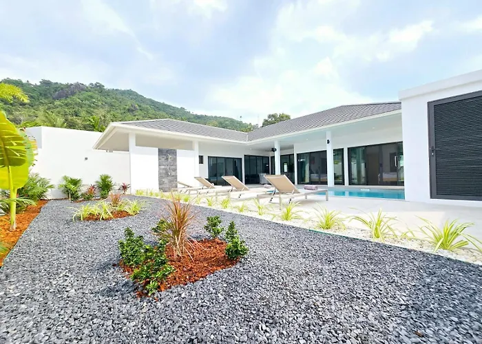 Private Villa Near Beach Koh Samui