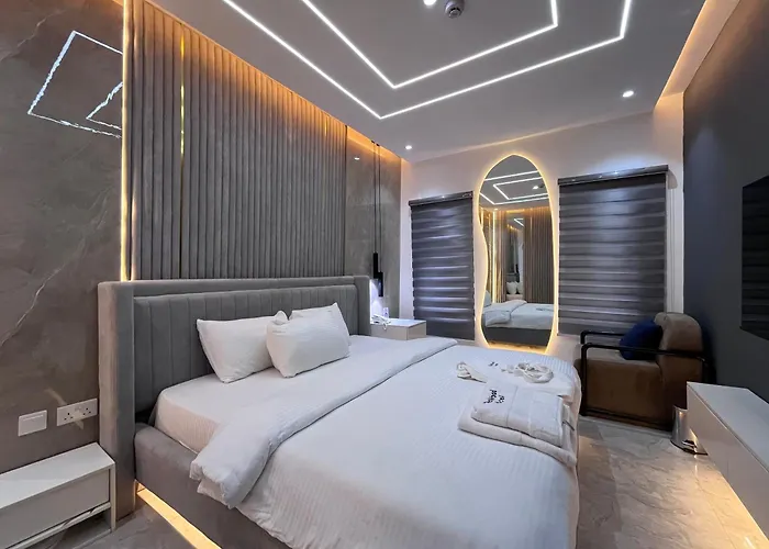 Blackwood Hotels