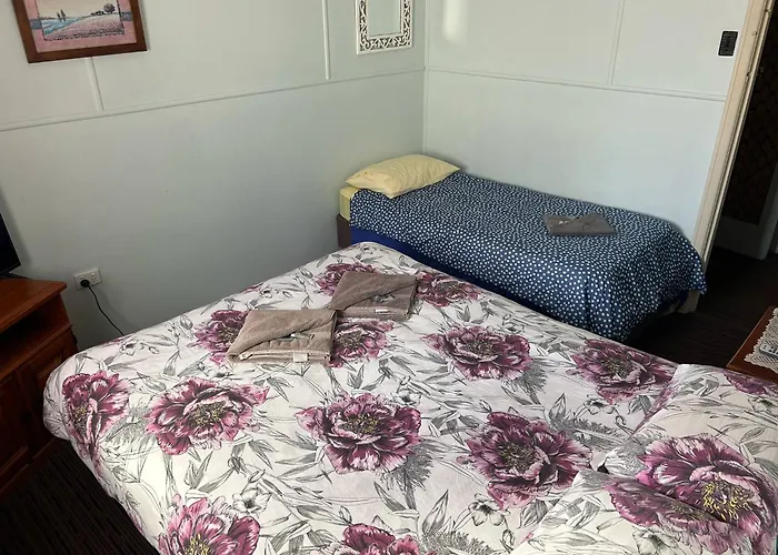 Gundy Pub & Caravan Park