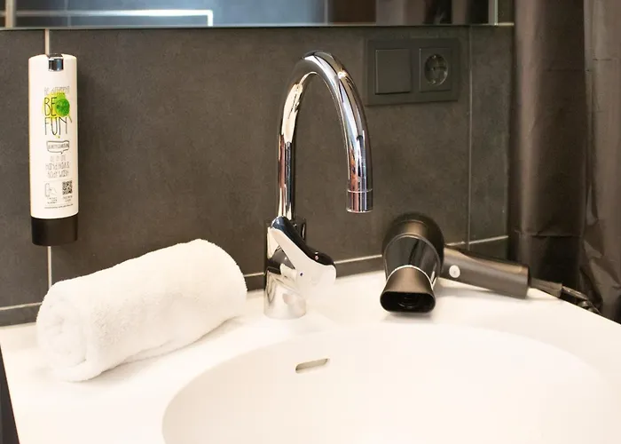 Lau Hotel By Wmm Hotels