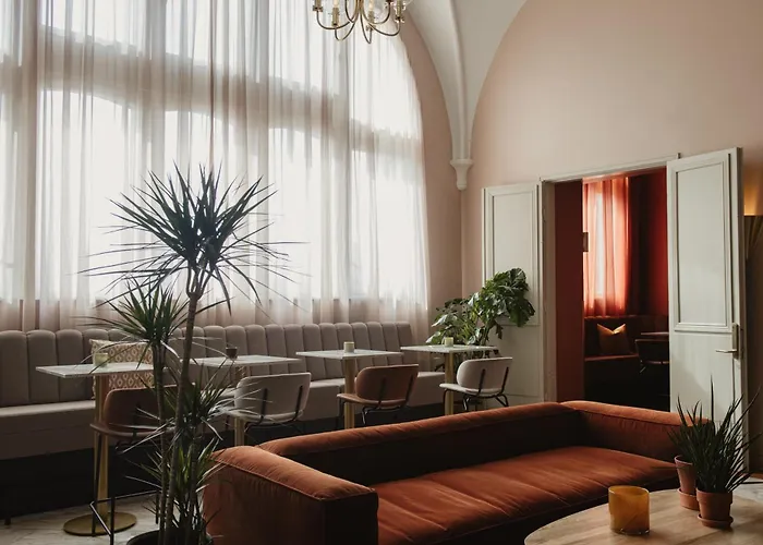 Home Hotel Christian IV