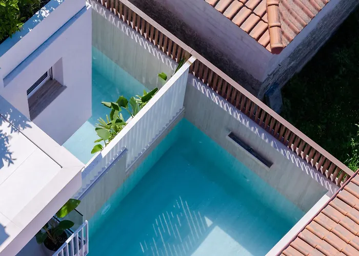 Palm Boutique Suites