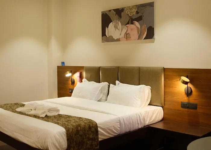 Sunstone Suites